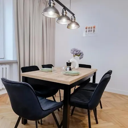 Nowy Swiat 47 Center By Solarento Daire Varşova