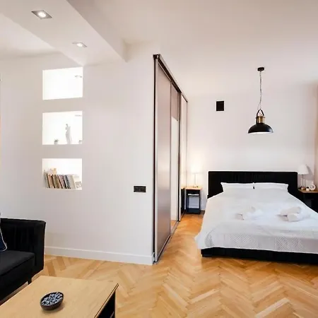 Nowy Swiat 47 Center By Solarento * Warschau